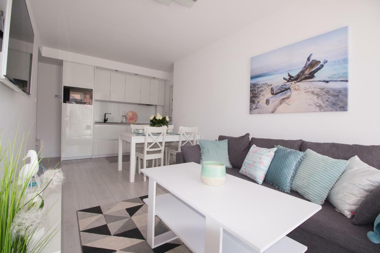 Apartament Baltic Korona Apartman Darlowko Kültér fotó
